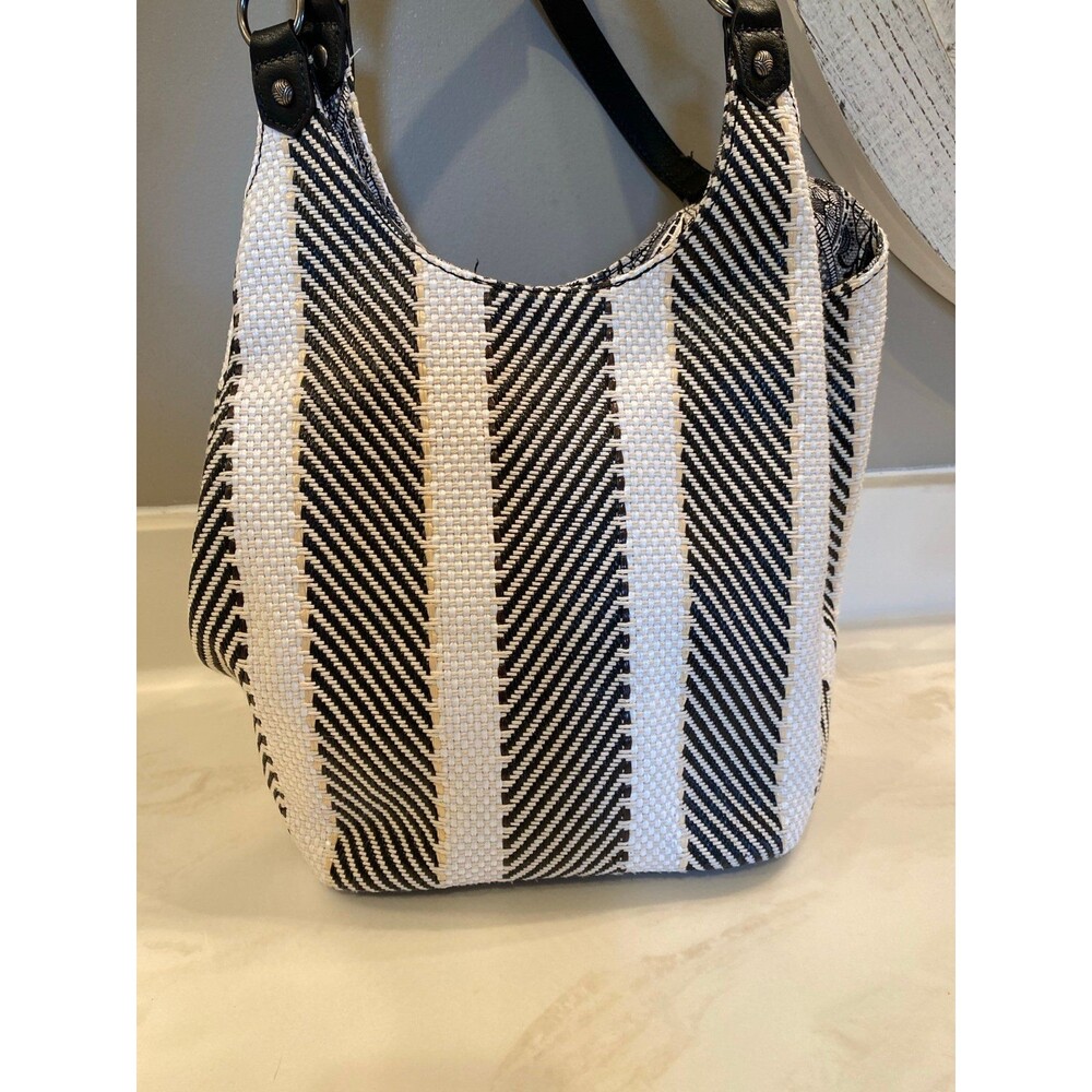 Sakroots Roma Woven Straw Shoulder Hobo Bag  Black White Stripe Boho Expandable - Picture 6 of 12